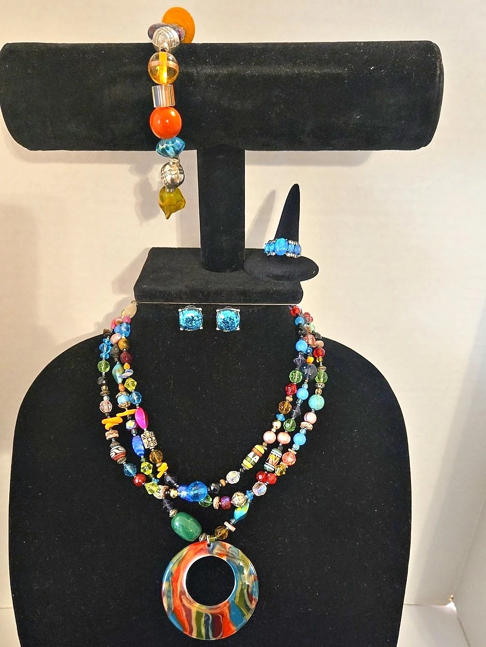 Multicolor Beaded Jewelry Set
